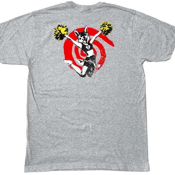 NWOT 5SOS Heartbreak She’s Kinda Hot SS Graphic T-Shirt in Grey Unisex XL - Picture 2 of 5